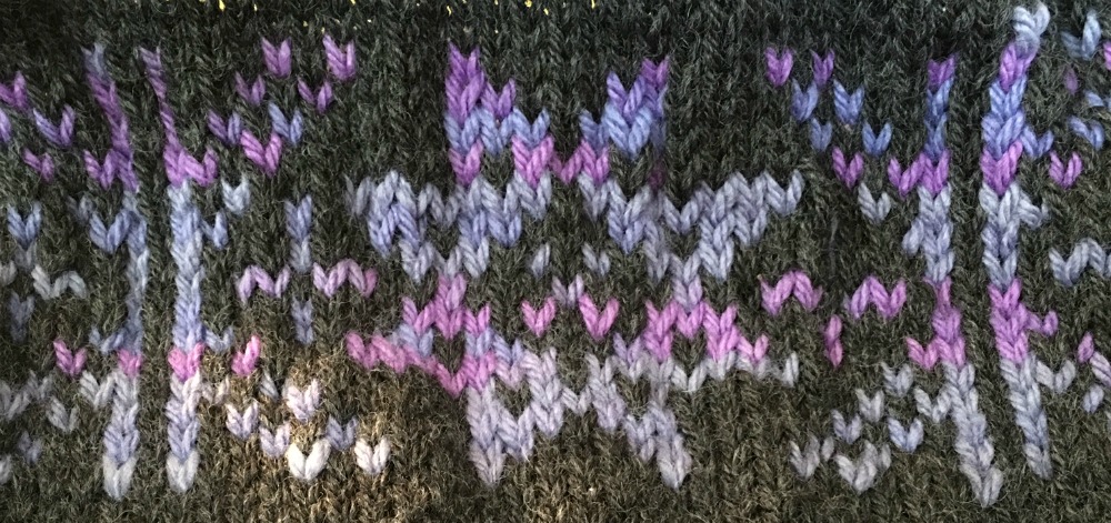 Flurries free hat knitting pattern